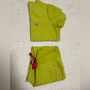 FIGS Lime Green Scrub Set